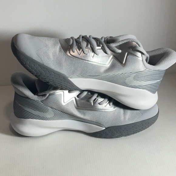 Nike precision iv basketball shoes size 10 men us - Picture 4 of 5